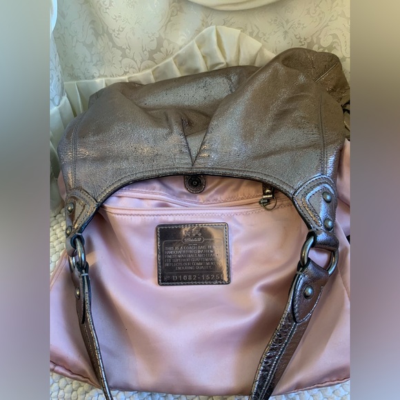 COACH - Picture 13 of 14